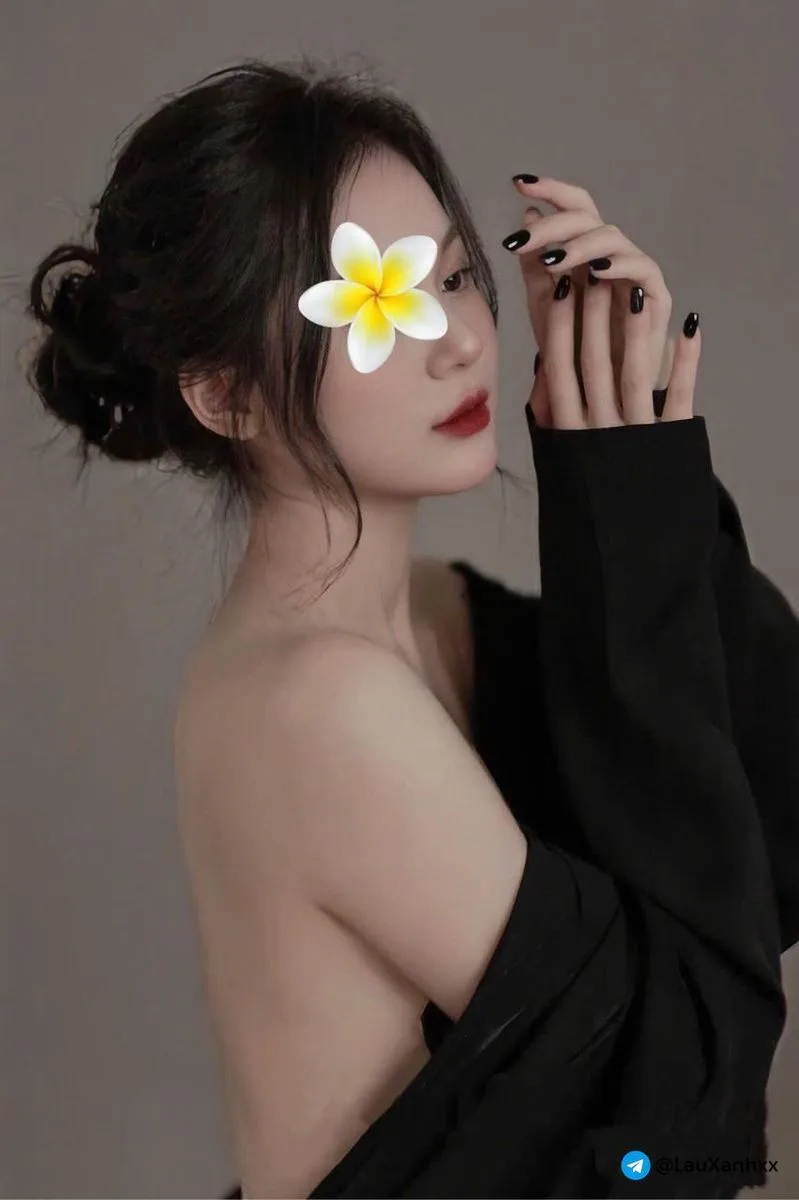 Lan Anh_ Gái non xinh đẹp, body cực nuột
