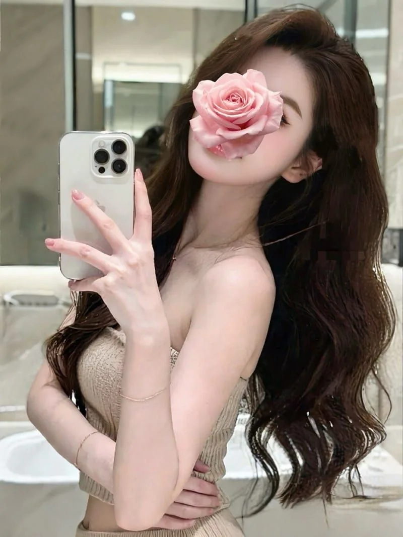 ❤️ THƯ KỲ 98 - NEW FACE - VẺ ĐẸP XINH NGOAN, CHIỀU KHÁCH NHẸ NHÀNG ❤️