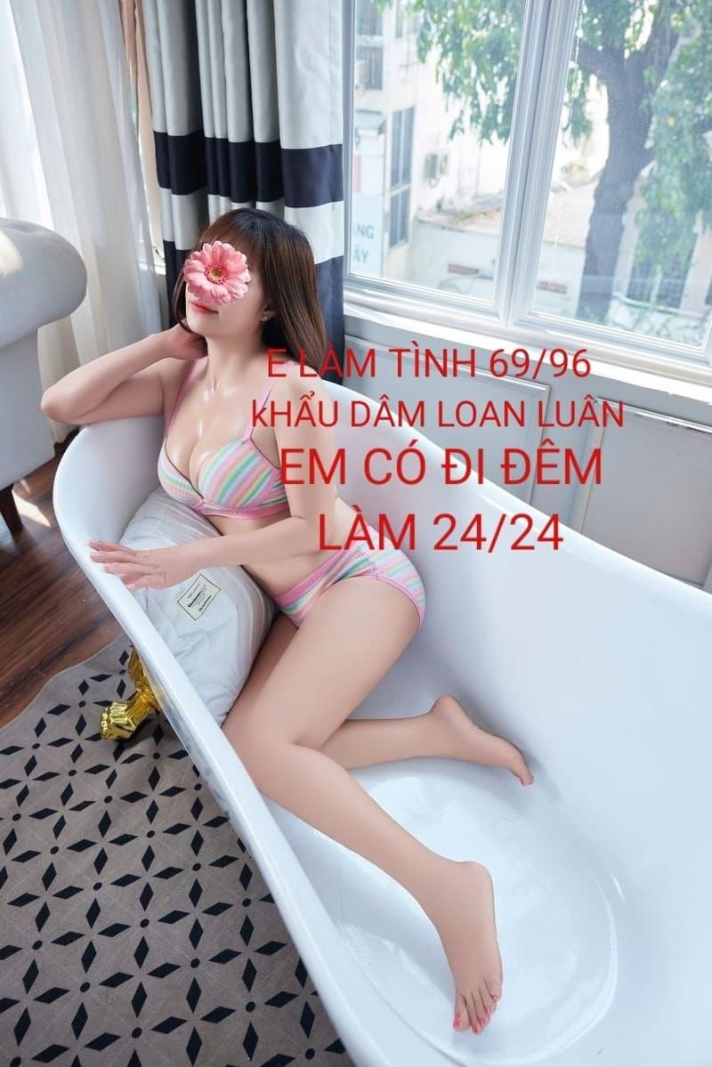 Ảnh chính