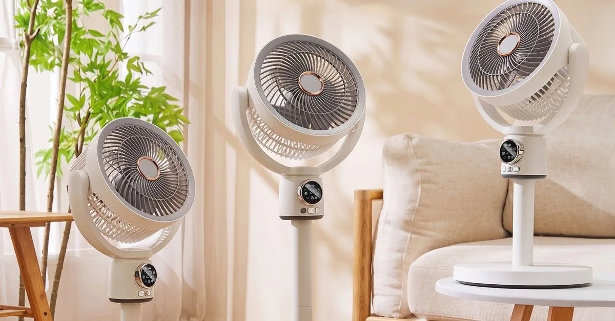 Mới đầu mùa đã nắng nóng dữ dội, lo mất điện: Quạt tích điện là món nhất định phải có hè này