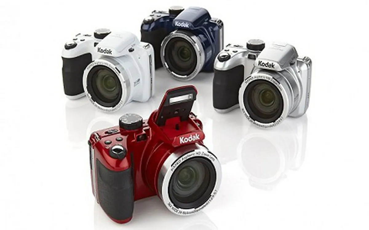 Kodak "trở lại" với máy ảnh Astro Zoom AZ361