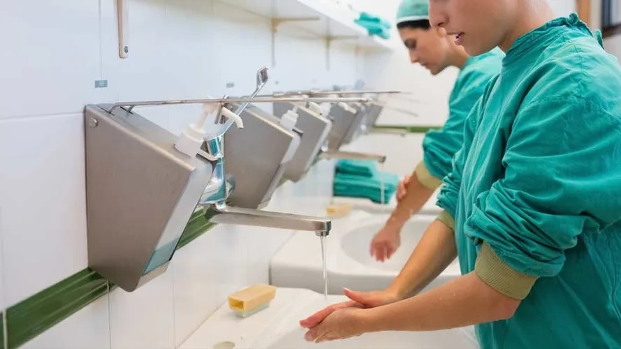 Cập nhật quy trình rửa tay ngoại khoa mới nhất hiện nay
