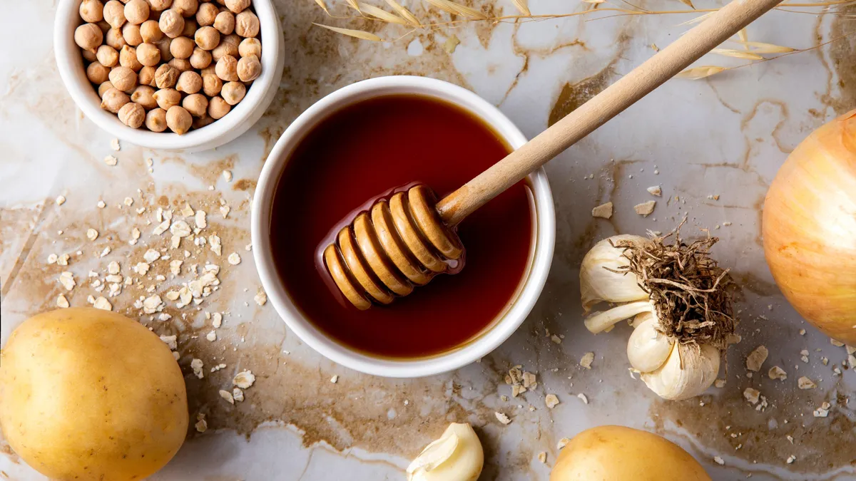 Uống tỏi ngâm mật ong vào lúc nào là tốt nhất?