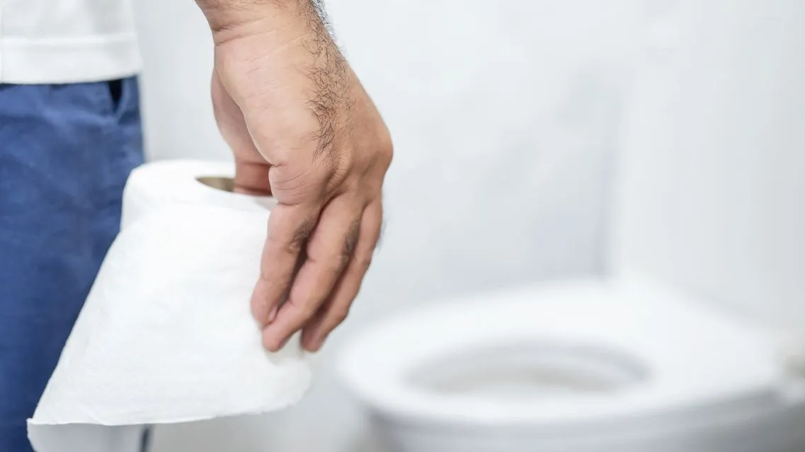 Mổ trĩ xong bao lâu thì đi cầu được? Cách chăm sóc để nhanh phục hồi