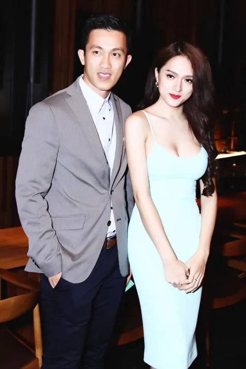 Xốn xang trước vòng 1 tuyệt đẹp của Hương Giang Idol