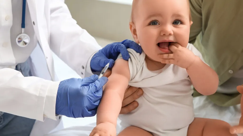 Kháng thể đơn dòng Beyfortus là gì? Cách bảo vệ trẻ khỏi RSV