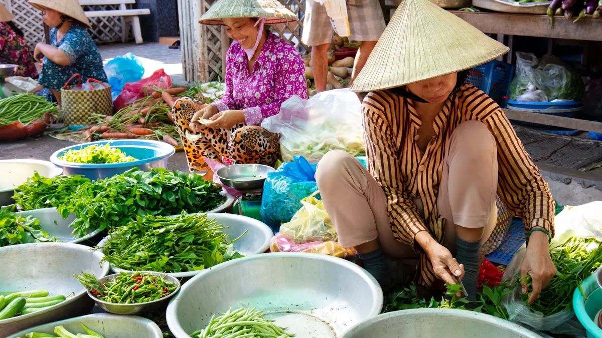 3 loại rau thanh lọc đường ruột, bán đầy chợ Việt, chế biến thành nhiều món ngon