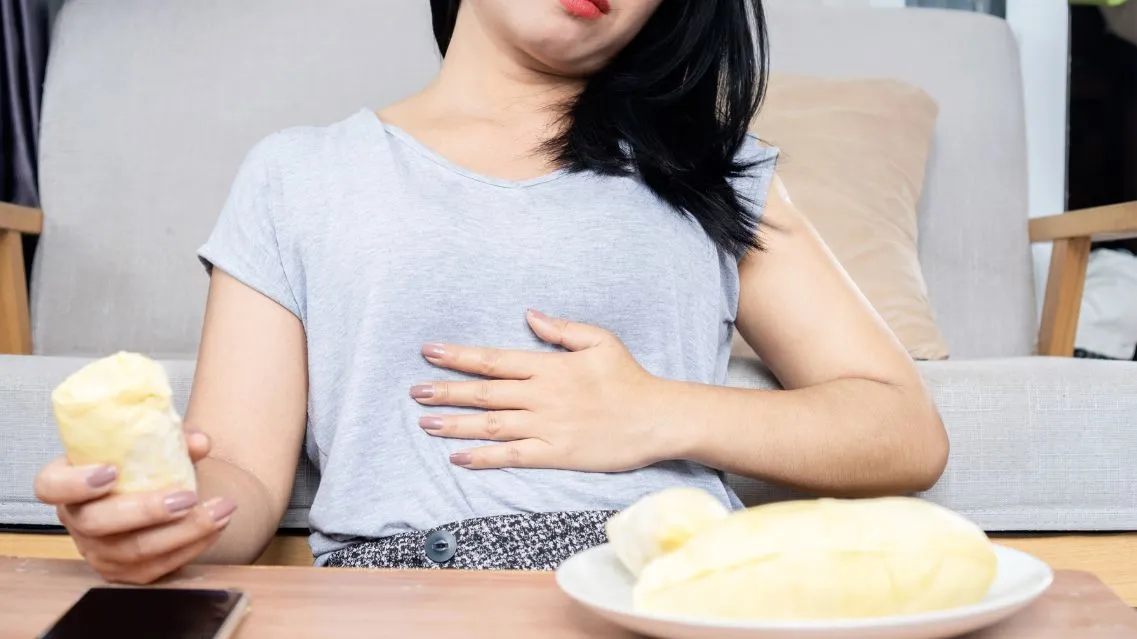 Những loại trái cây mẹ sau sinh không nên ăn và nguyên nhân