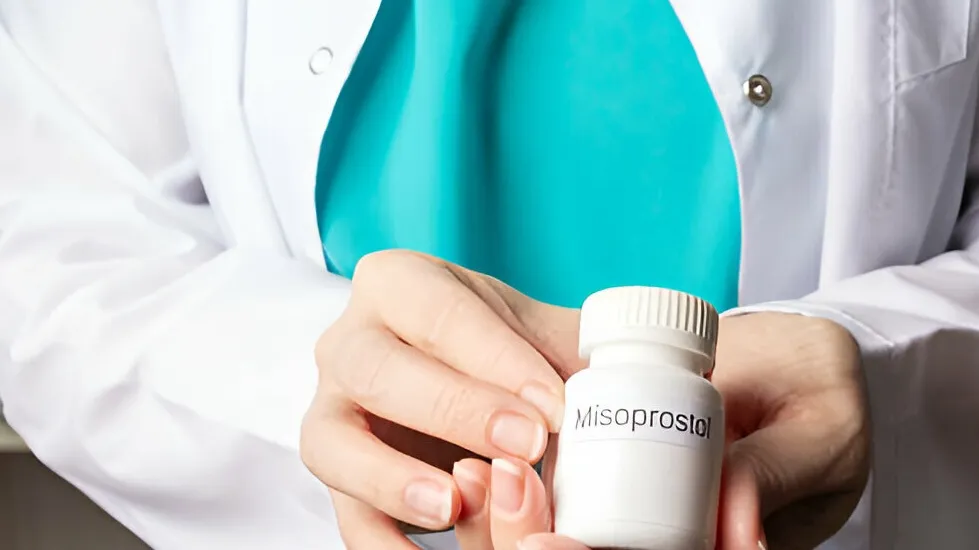 Hướng dẫn cách ngậm thuốc misoprostol an toàn