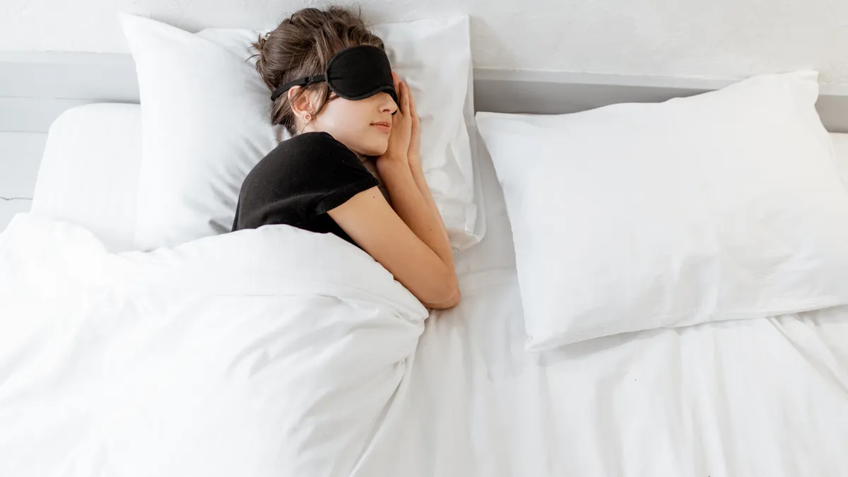Không ngủ đủ 8 tiếng có sao không và ảnh hưởng sức khỏe?