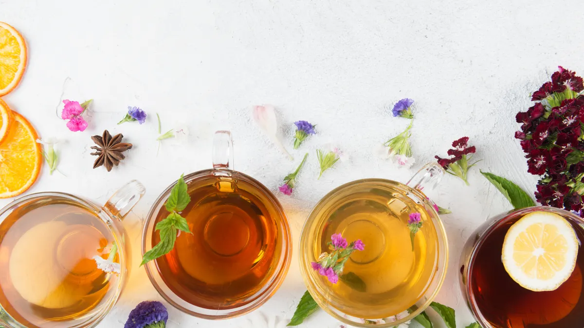 Những loại trà không caffeine tốt cho sức khỏe bạn nên biết