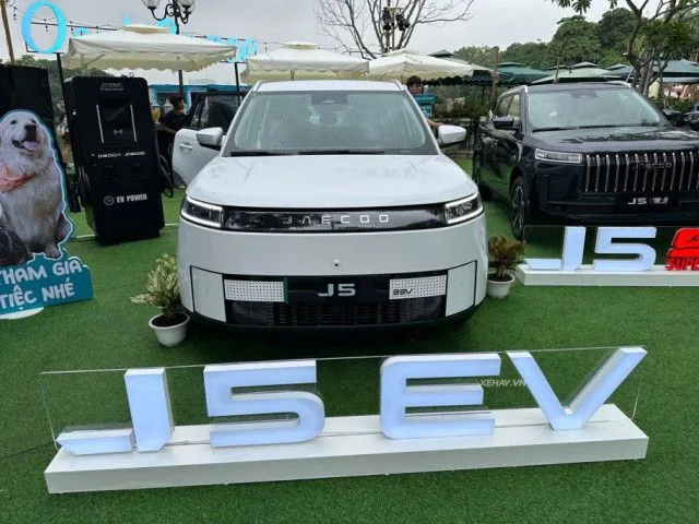 Thực tế Jaecoo J5 EV tại Hà Nội: SUV điện chạy 461 km/sạc, hỗ trợ sạc nhanh 130 kW