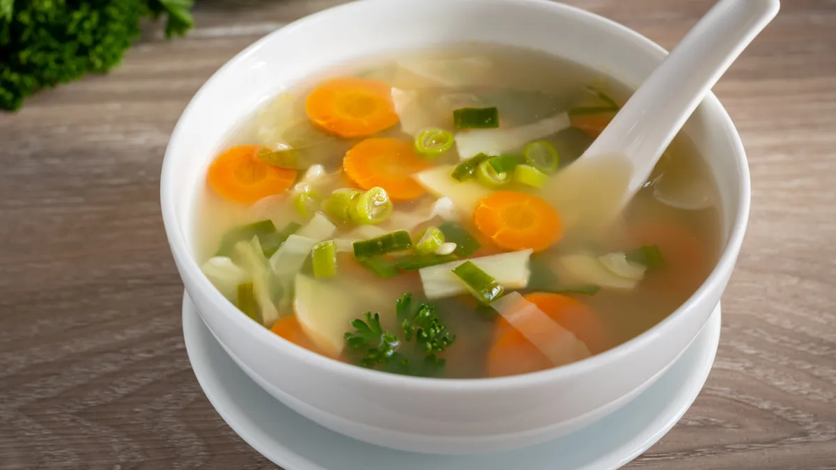 Hủ tiếu chay bao nhiêu calo? Lưu ý khi ăn hủ tiếu chay