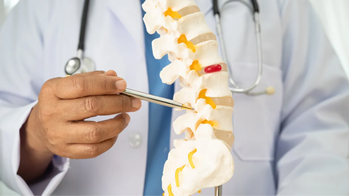 Dây thần kinh liên sườn ở đâu? Nguyên nhân gây đau và biện pháp phòng ngừa