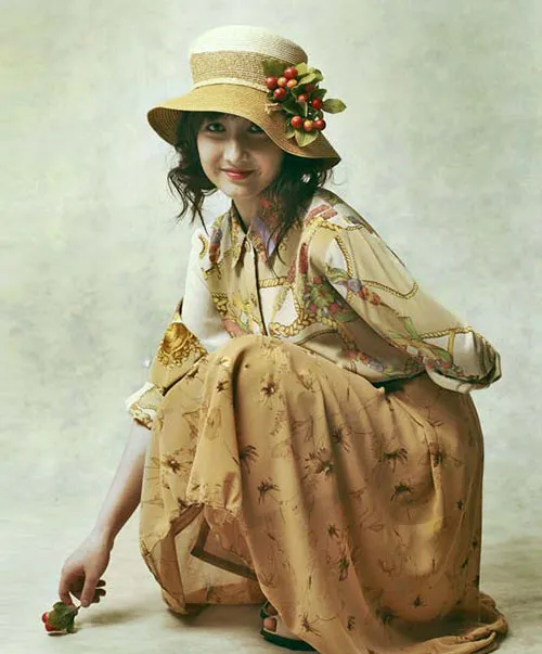 Anna Trương xinh ngất ngây tuổi thiếu nữ