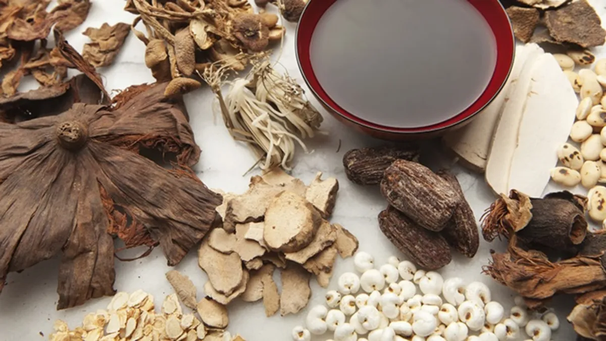 Cao dược liệu là gì? Công dụng, cách sử dụng và những lưu ý