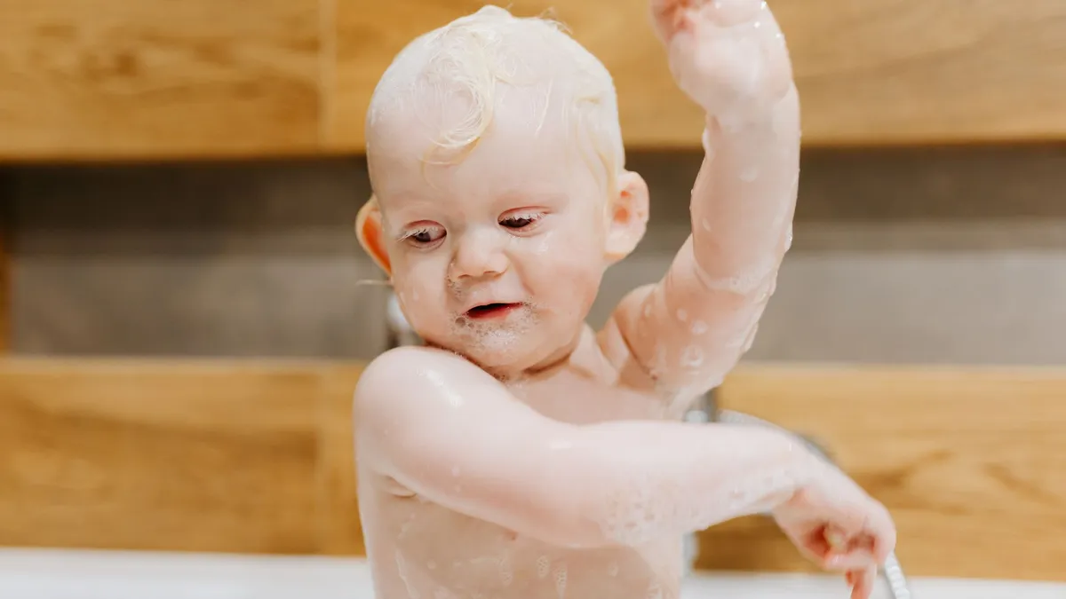 Bệnh bạch tạng có nguy hiểm không? Những thông tin cần biết