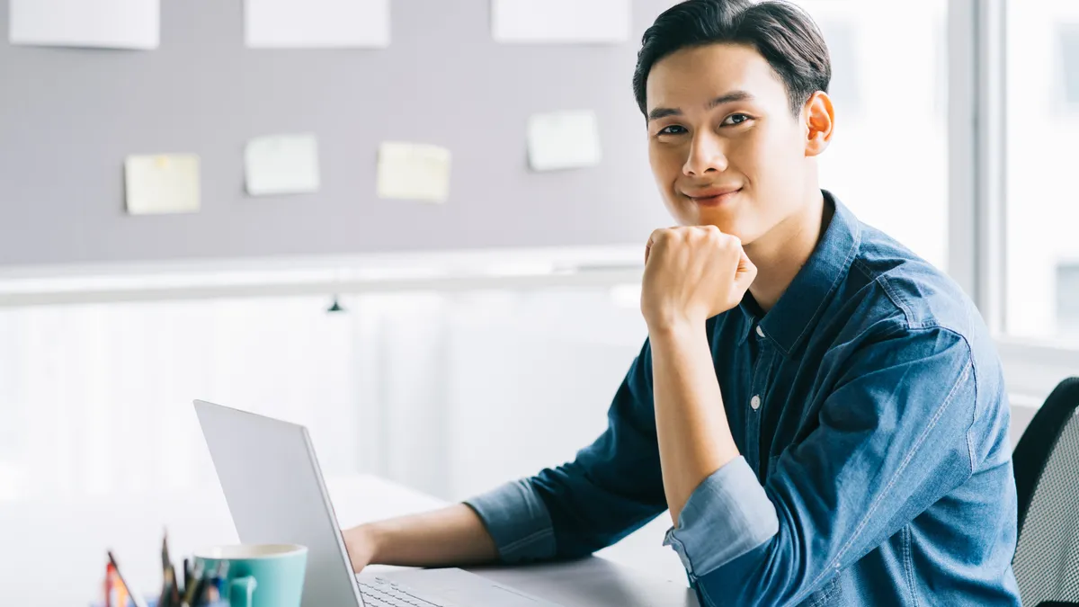 Sống tự chủ là gì? Ý nghĩa và cách rèn luyện để làm chủ cuộc sống