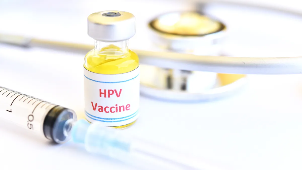 Nên tiêm HPV khi nào? Độ tuổi tiêm phòng được khuyến nghị