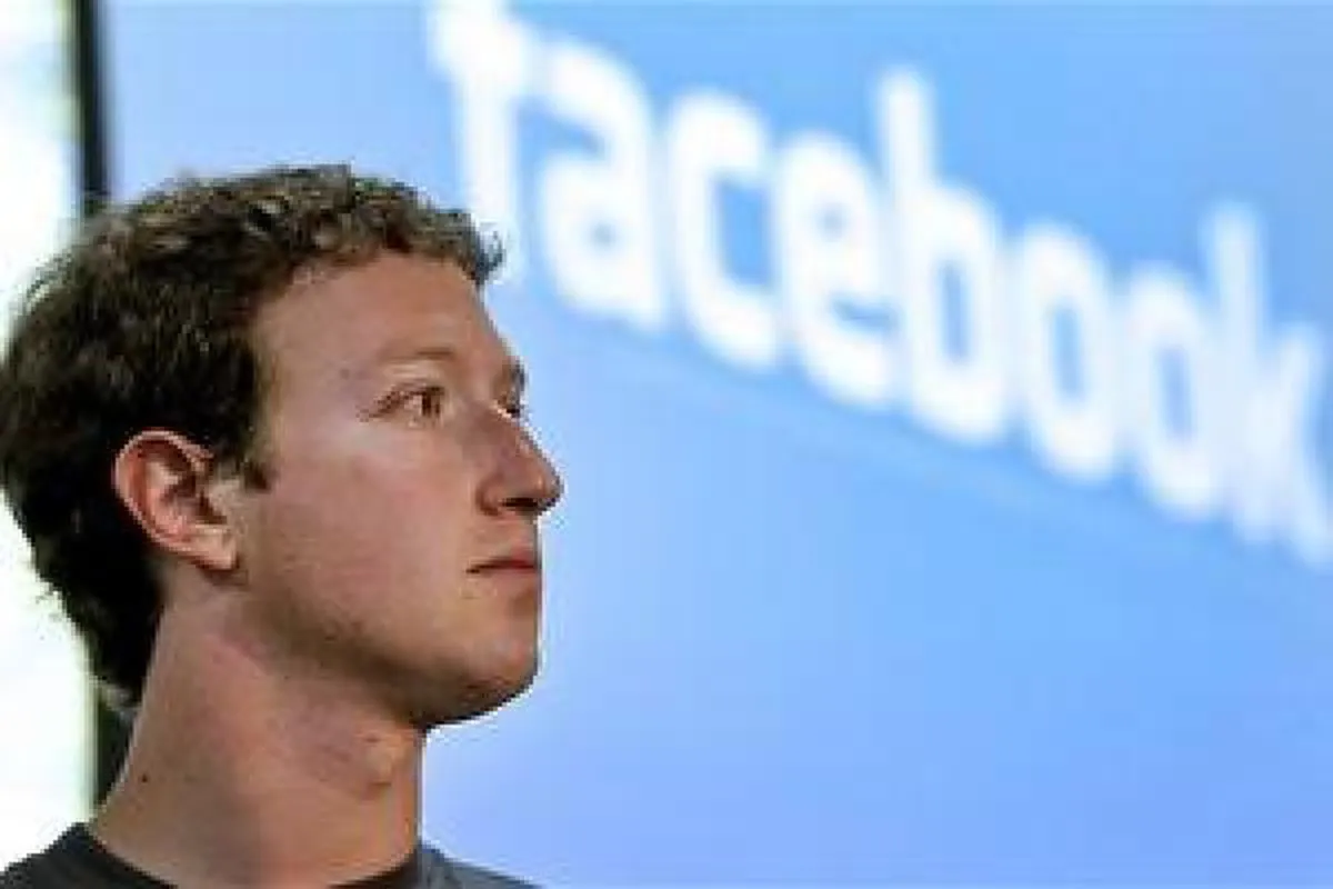 Facebook đang phải vật vã tìm doanh thu