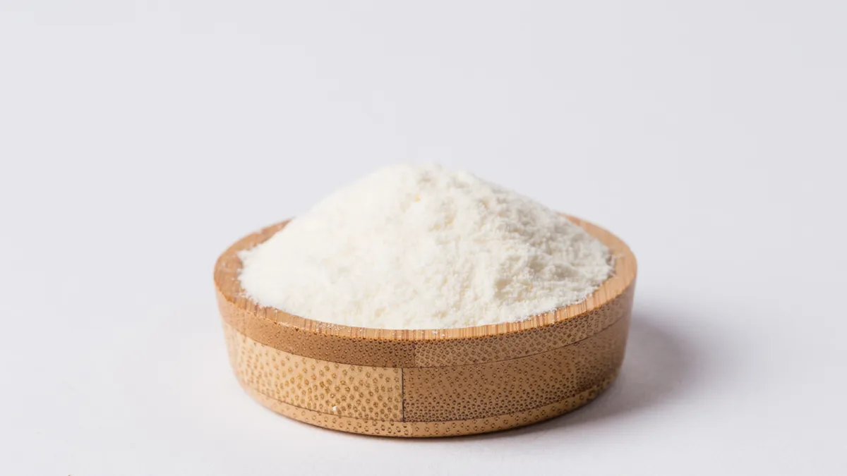 Sử dụng phèn chua trị hôi nách có hại không?