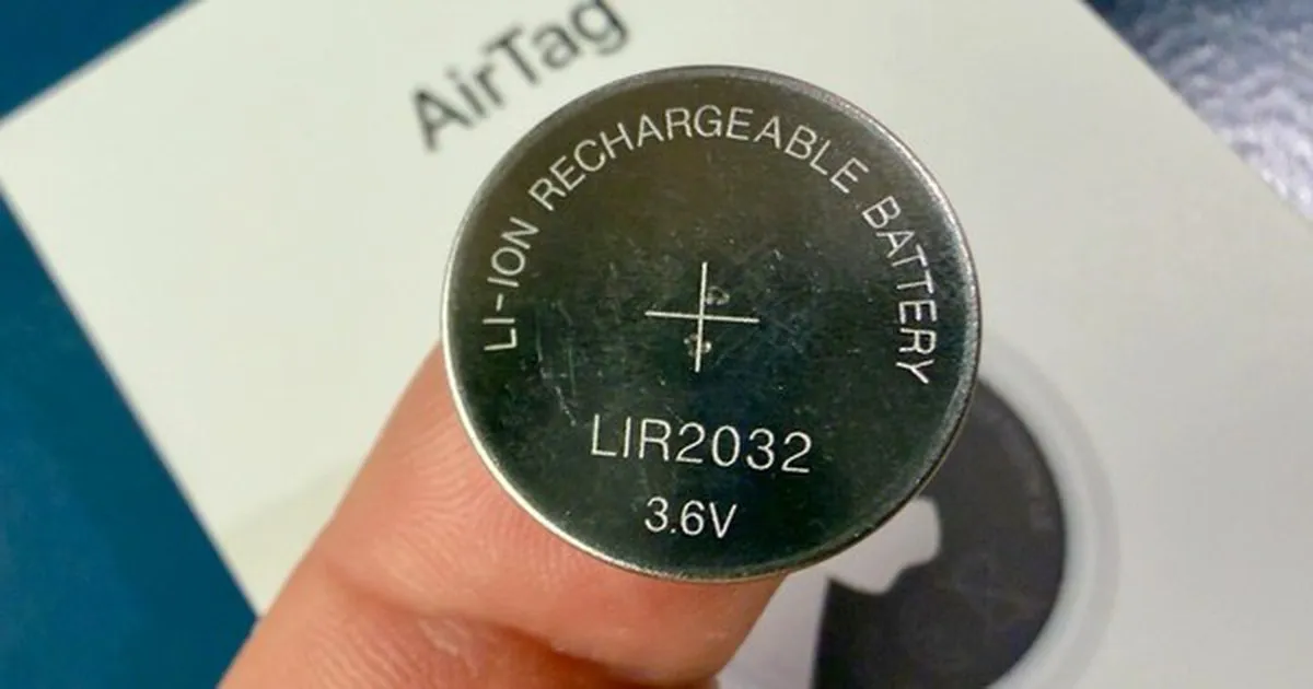 Sai lầm tai hại khi thay thế pin dùng một lần bằng pin sạc cho Apple AirTag: Tưởng tiết kiệm hóa ra phá hỏng thiết bị