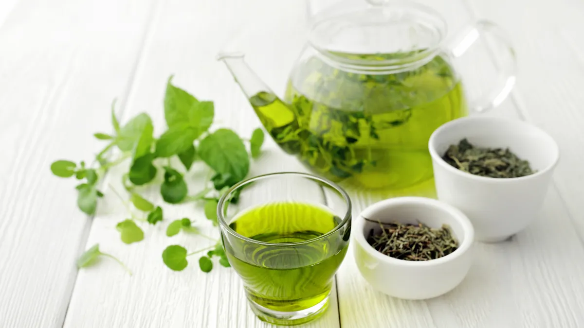 4 không khi uống nước chè xanh tránh gây hại cho sức khỏe