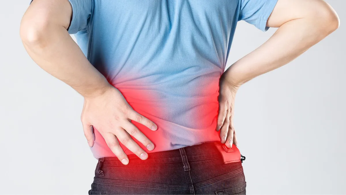 Bị đau 2 bên sườn lưng là bệnh gì? Cách chẩn đoán và điều trị bệnh