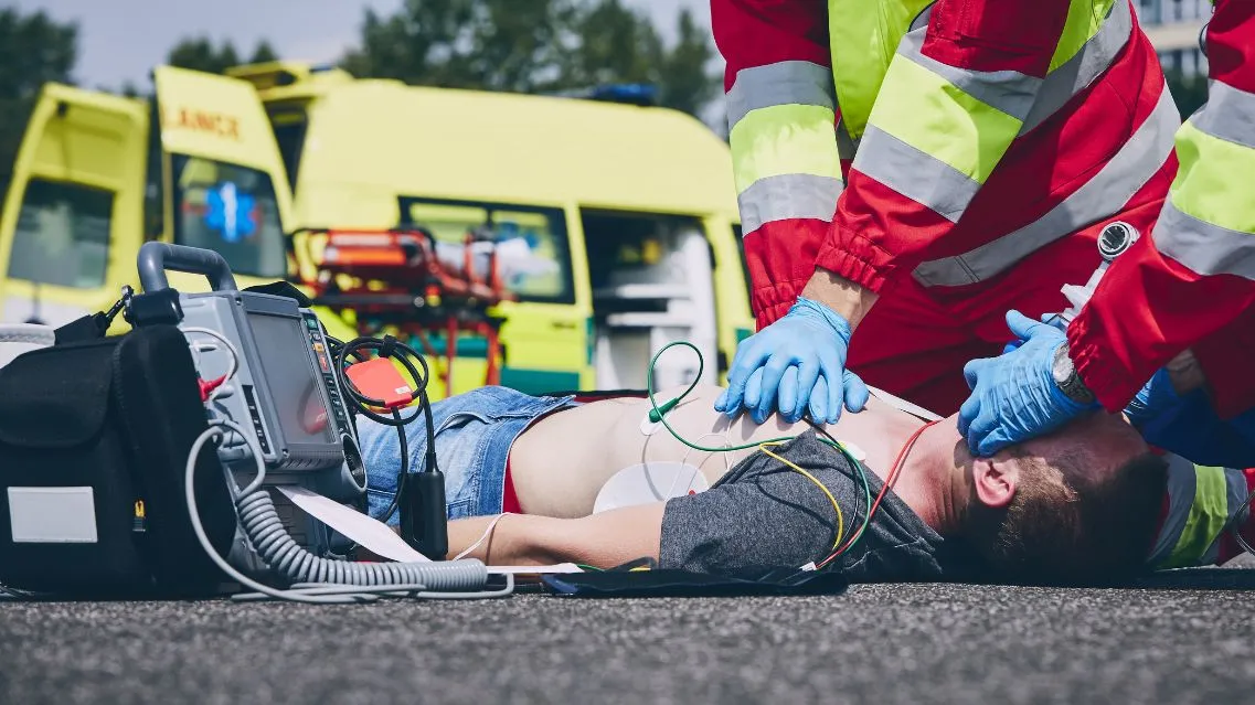 Hồi sức cấp cứu tim mạch: Những thông tin quan trọng cần biết