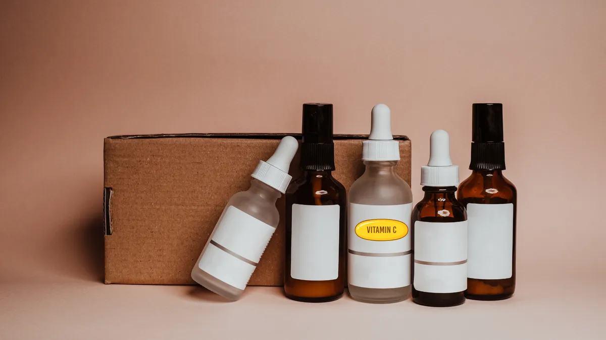 Sử dụng vitamin C trước hay sau serum? Lưu ý cần biết