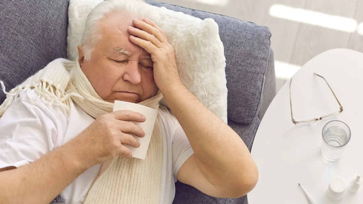 Viêm mũi dị ứng có gây sốt không? Nguyên nhân và cách chăm sóc đúng cách