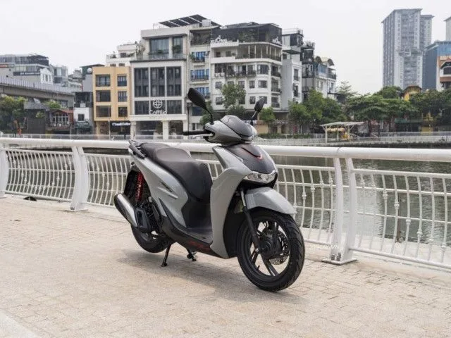 [ĐÁNH GIÁ XE] Honda SH160i 2026: Giá trị thực tế làm nên đẳng cấp của một mẫu tay ga cao cấp