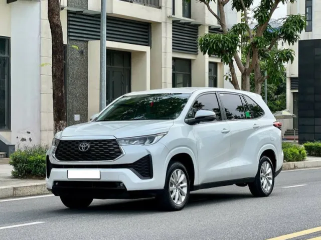 Top 10 ô tô động cơ xăng, dầu bán chạy nhất tháng 6/2026: Cuộc đua doanh số đổi ngôi
