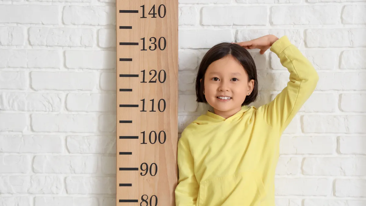 Vitamin nào giúp tăng chiều cao cho trẻ dậy thì? Cách bổ sung an toàn