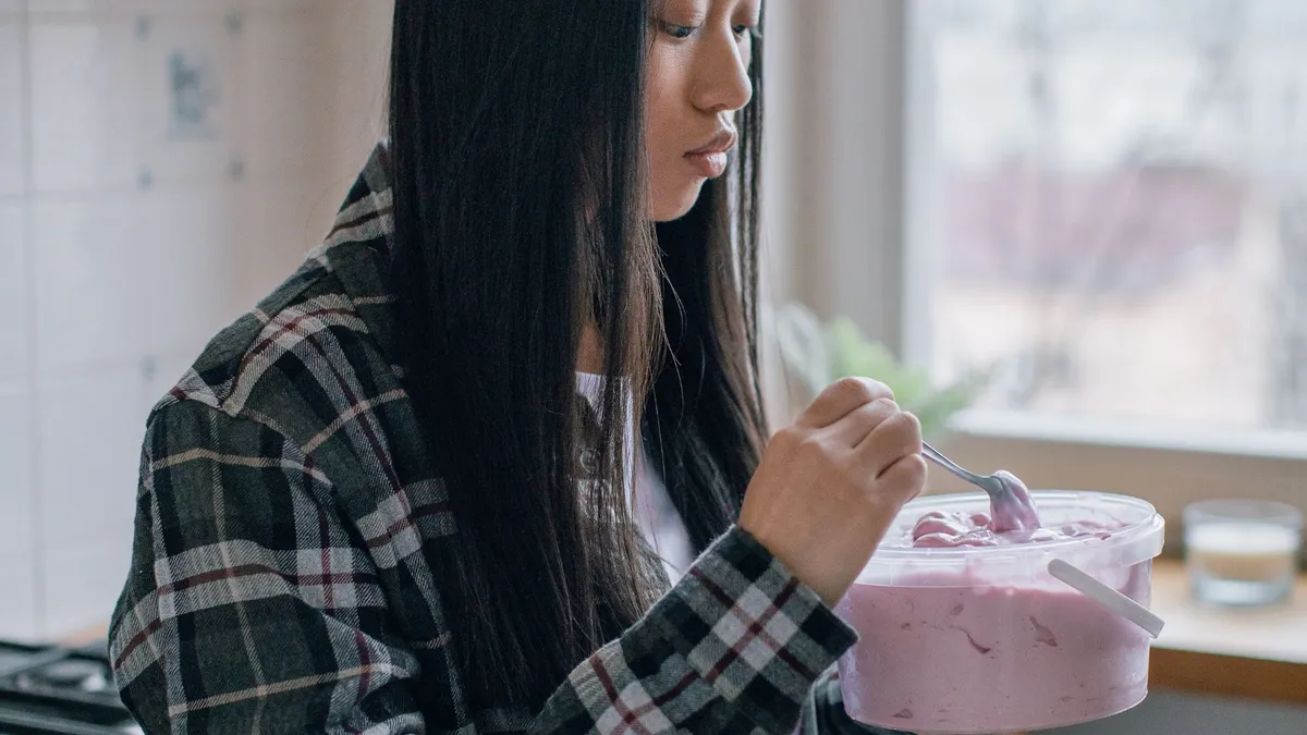 Đường huyết thay đổi ra sao sau khi ăn kem?