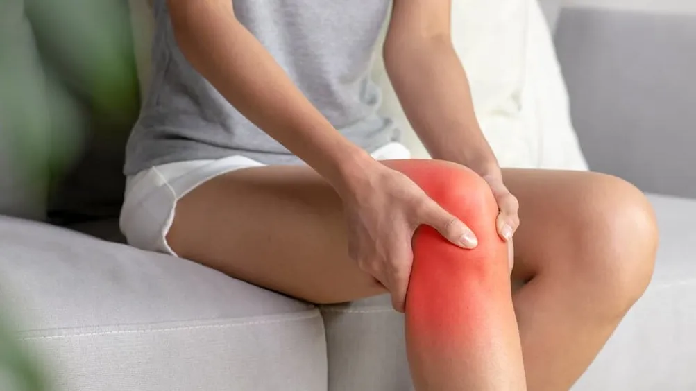 Tê đầu gối là bệnh gì? Nguyên nhân và biện pháp xử trí hiệu quả