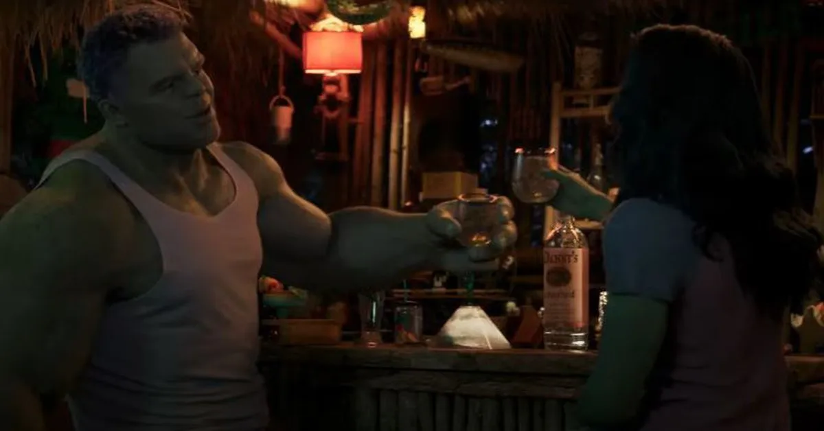 Em họ Hulk lộ diện trong trailer đầu tiên của series She-Hulk, MCU sắp có 2 người khổng lồ xanh