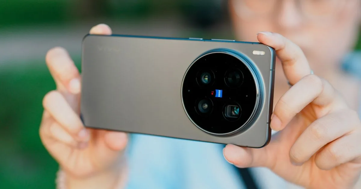 1 tuần dùng vivo X300 Ultra: Hãy gọi nó là "máy ảnh có SIM"!