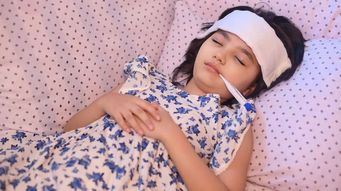 Sốt xuất huyết ngày thứ 9 còn nguy hiểm không? Những điều cần biết