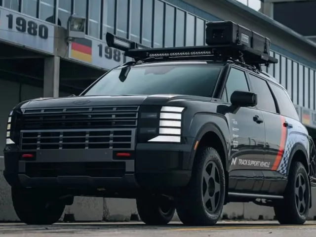 Hyundai ra mắt Palisade XRT Pro độc bản làm xe hậu cần, chuyên phục vụ đường đua