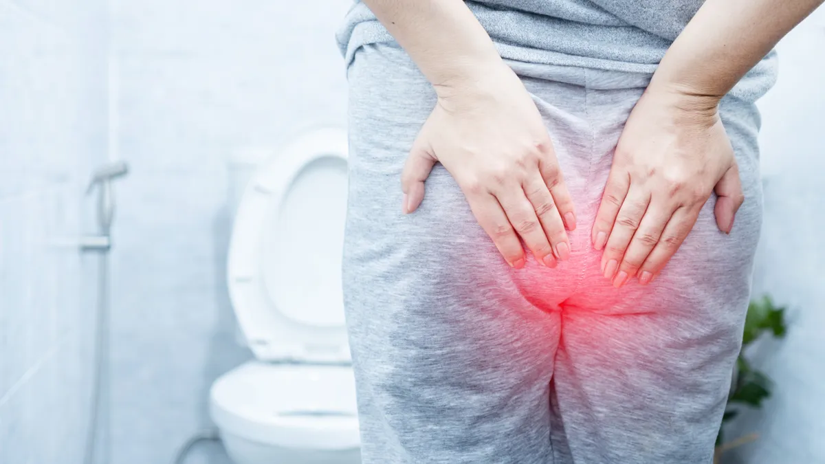 Những nguyên nhân gây táo bón ở người lớn và cách khắc phục
