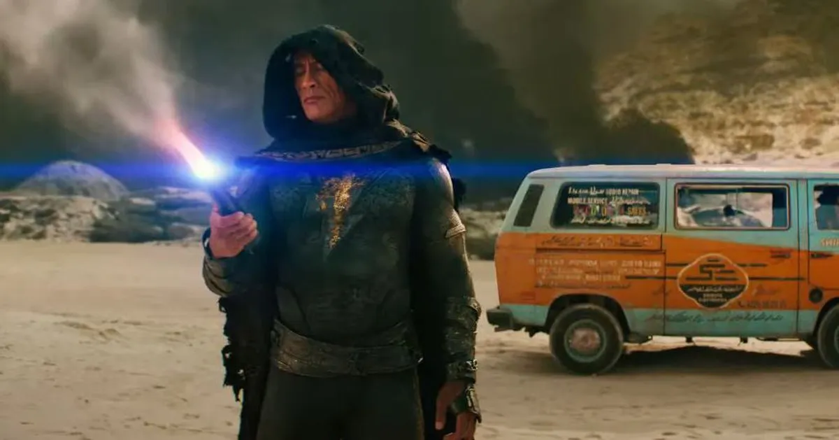 "The Rock" tay không bắt tên lửa đầy ấn tượng trong trailer đầu tiên của Black Adam