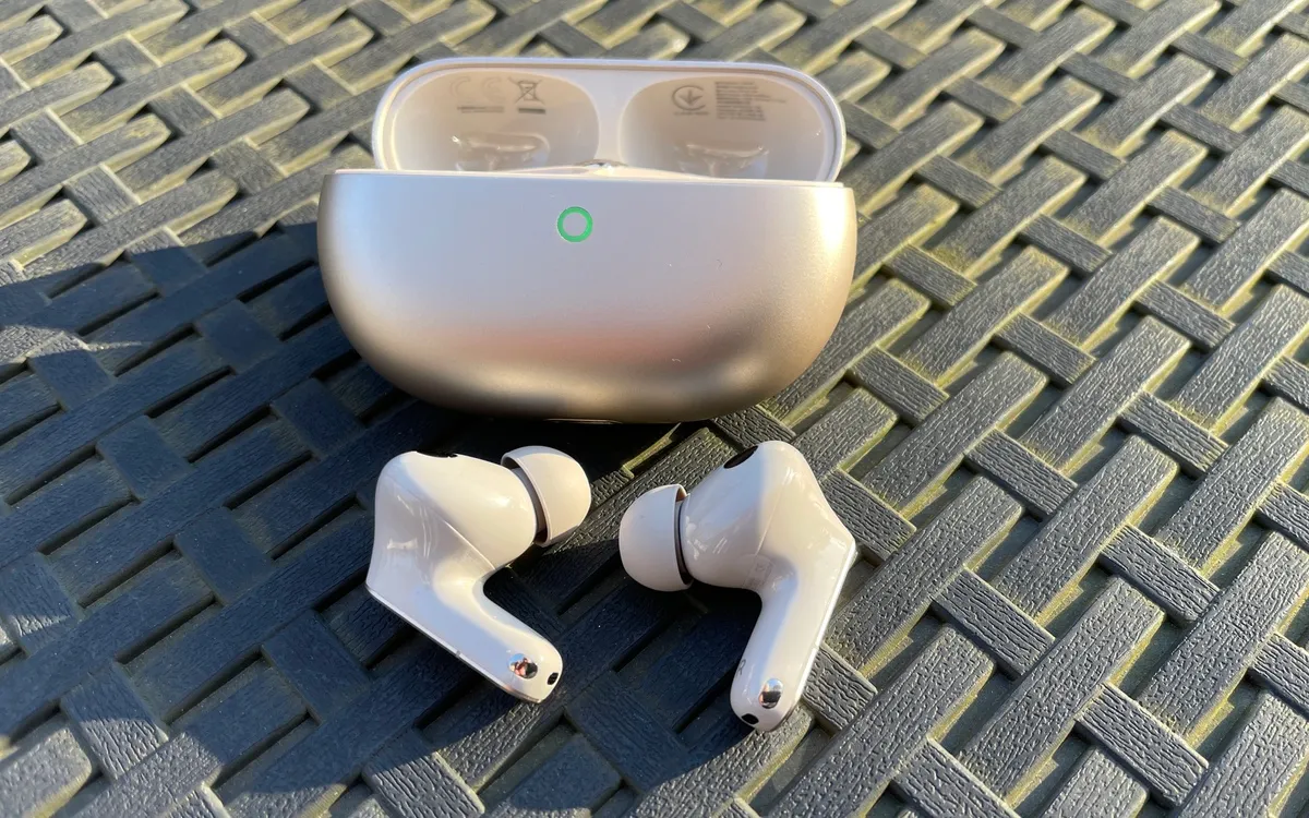Huawei FreeBuds Pro 5 bản quốc tế sẽ thiếu tính năng này của bản nội địa Trung