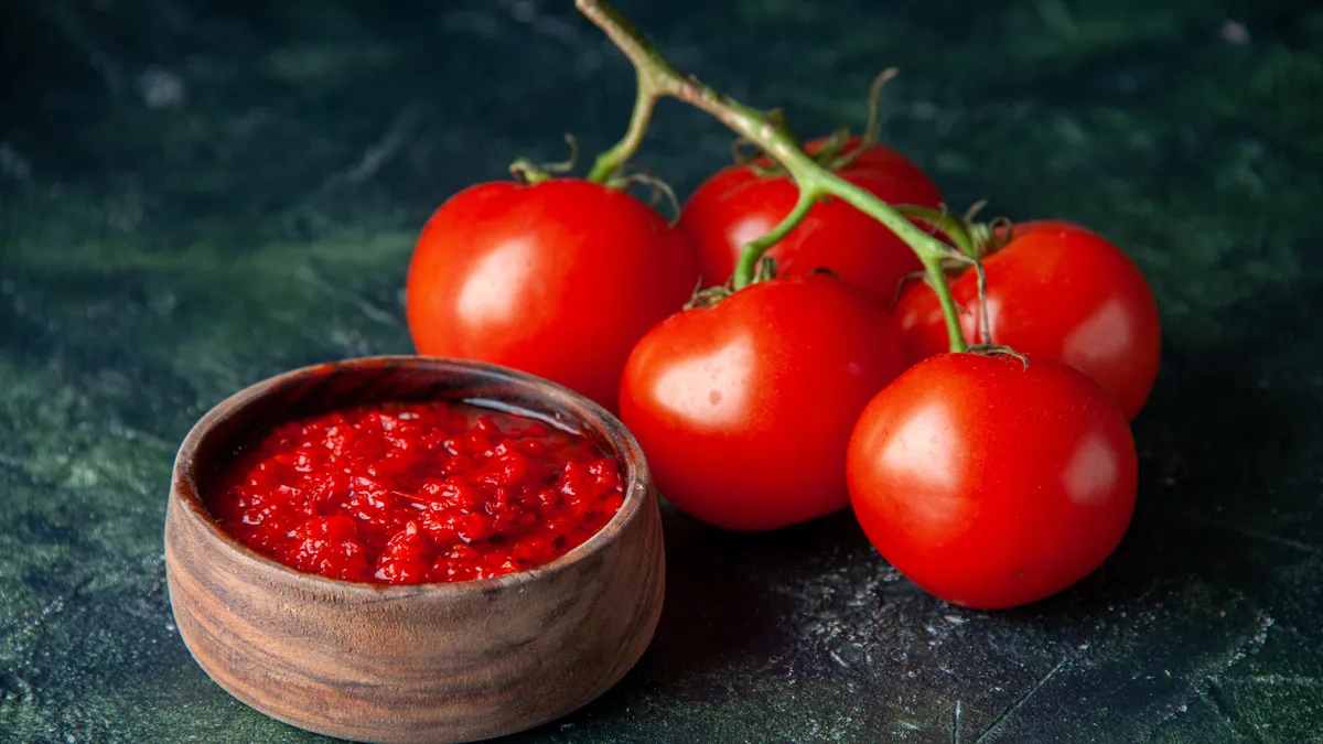 Lycopene trong cà chua có vai trò như thế nào đối với sức khỏe?