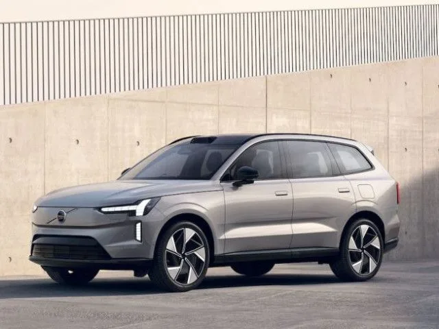 Đại lý đồng loạt nhận cọc Volvo ES90, EX90 tại Việt Nam