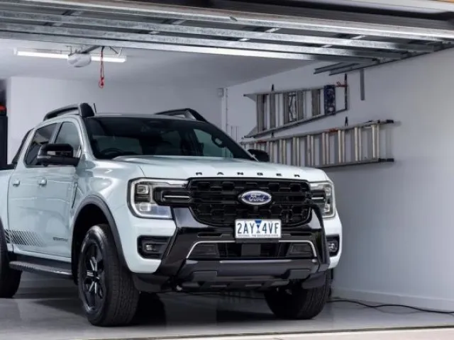 Ford Ranger PHEV có thể thay máy phát điện, tiêu thụ nhiên liệu thấp hơn đáng kể
