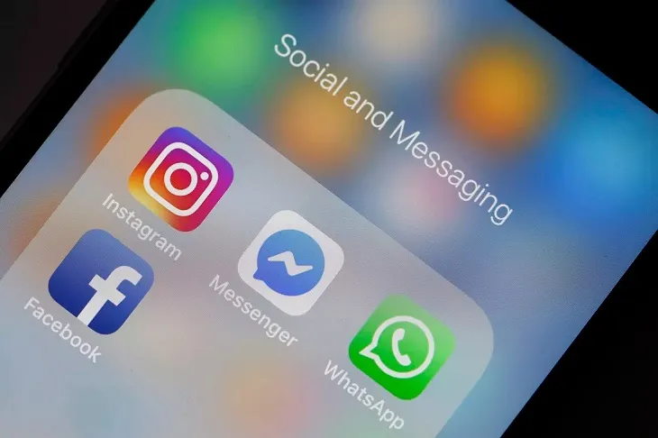 Tính đến 05/2021, Messenger đạt mốc 5 tỷ lượt cài đặt trên Google Play