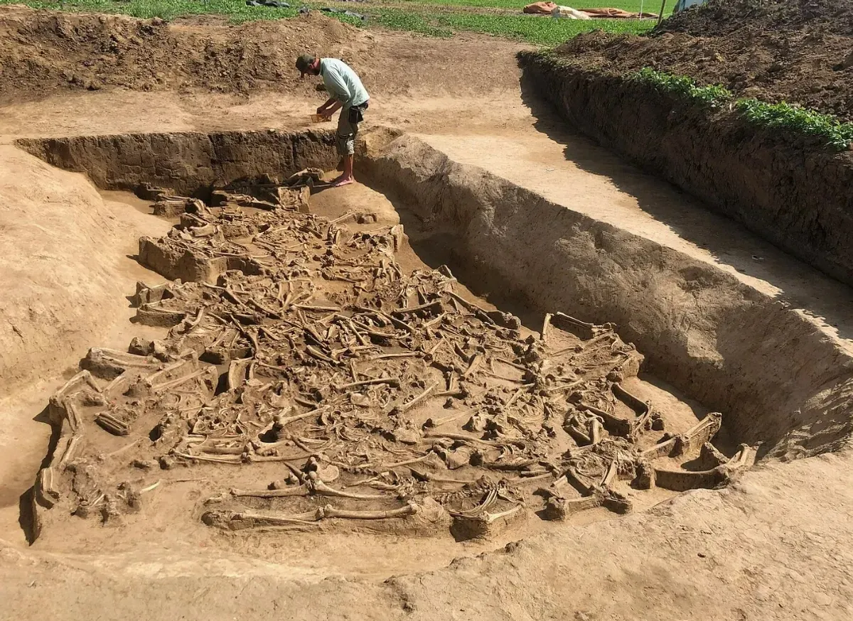 Phát hiện 77 bộ xương không đầu trong ngôi mộ tập thể cổ đại khiến giới khoa học đặt câu hỏi: Rốt cuộc chuyện gì đã xảy ra ở đây?