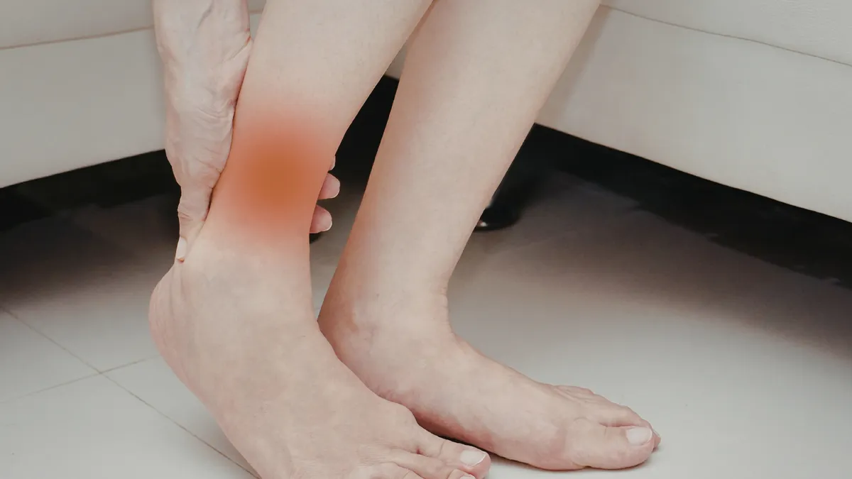 Hội chứng ống cổ chân: Nguyên nhân, triệu chứng, mức độ nguy hiểm và cách điều trị