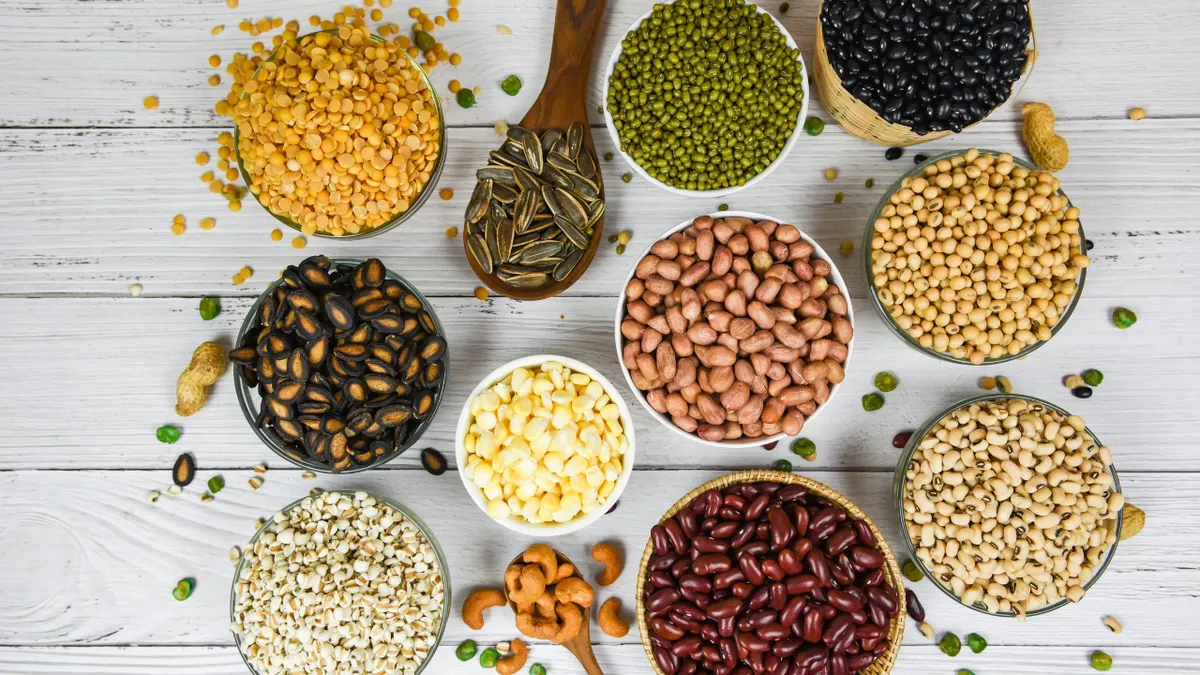 Có nên dùng ngũ cốc cho người già tiểu đường hay không?